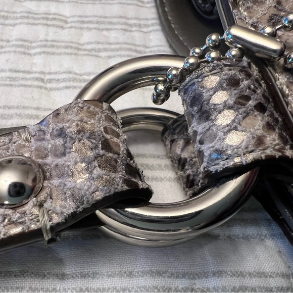 COACH SOHO HANDBAG - Picture 7 of 16